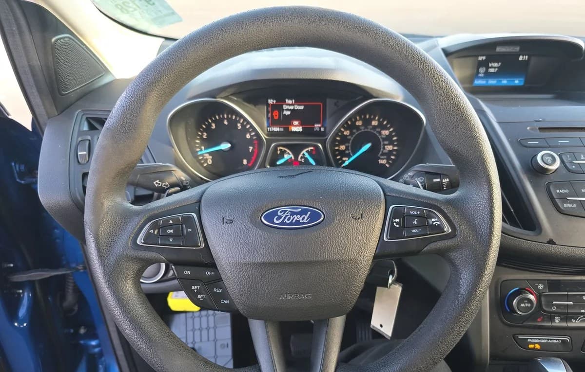 2017 FORD ESCAPE SE 7