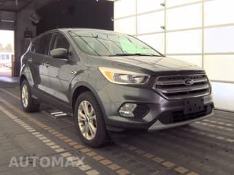 2017 FORD ESCAPE SE 4