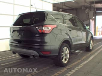 2017 FORD ESCAPE SE 5