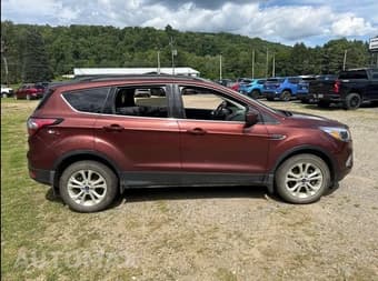 2018 FORD ESCAPE SE 5