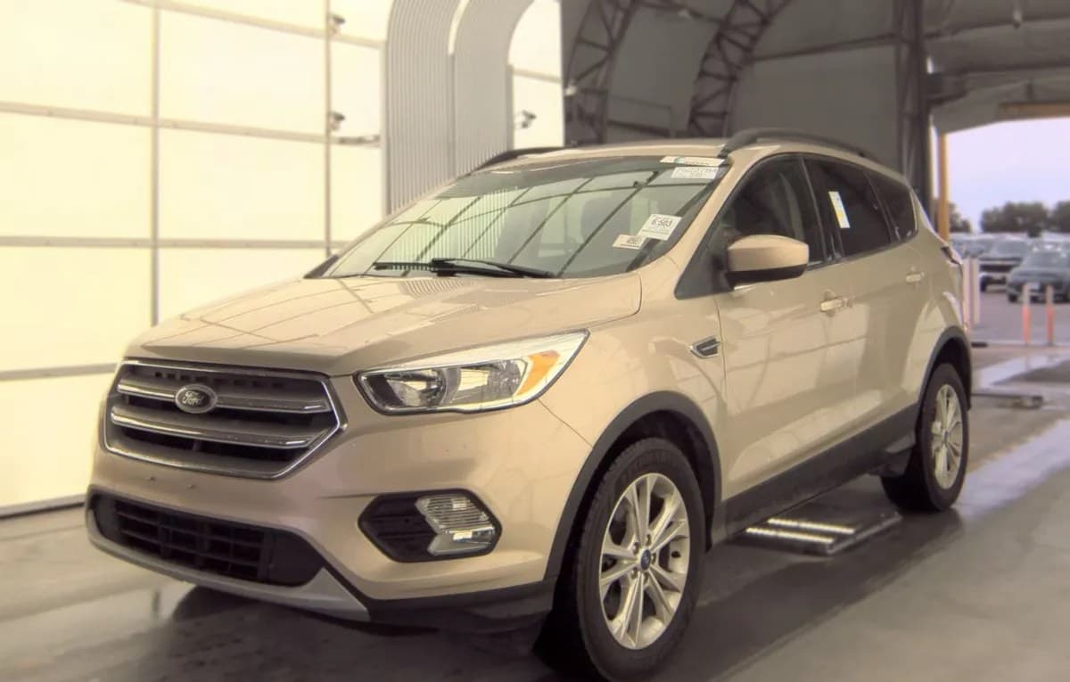 2018 FORD ESCAPE SE 2