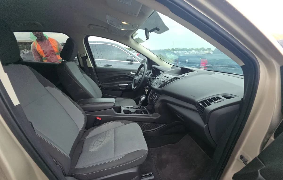 2018 FORD ESCAPE SE 5