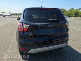 2017 FORD ESCAPE SE 6