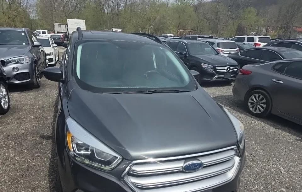 2017 FORD ESCAPE SE 2