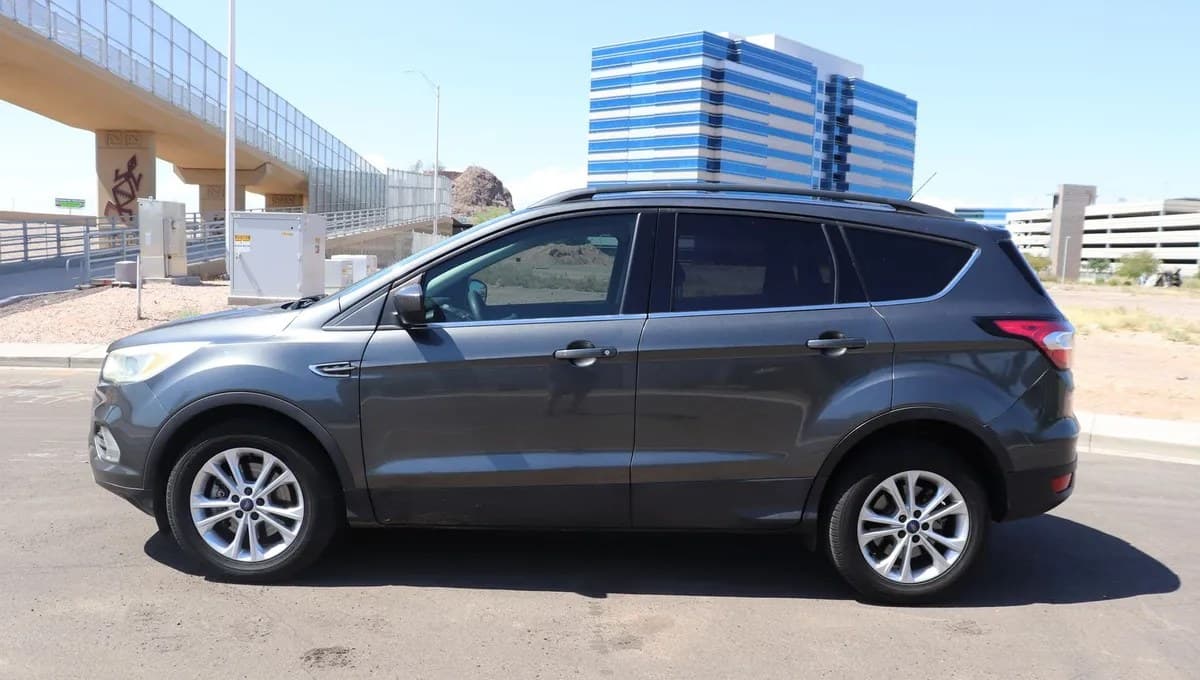 2018 FORD ESCAPE SE 3