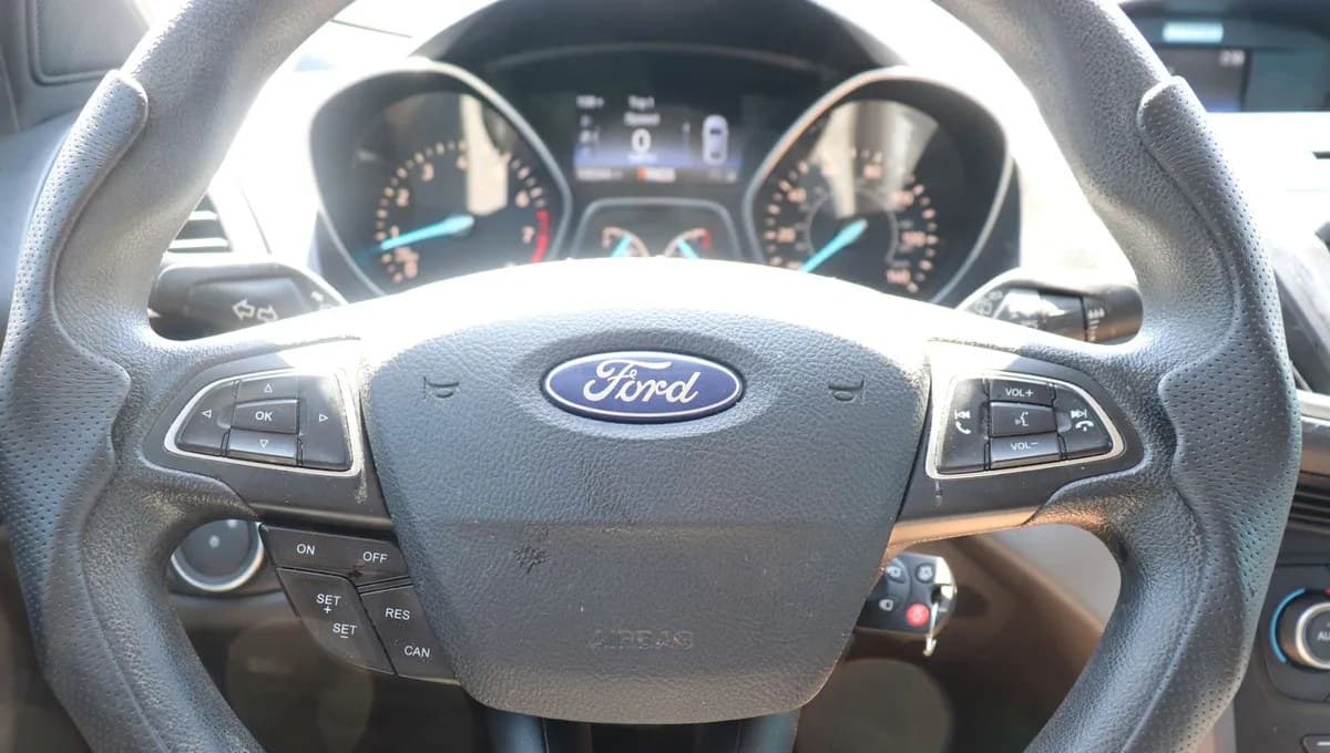 2018 FORD ESCAPE SE 6