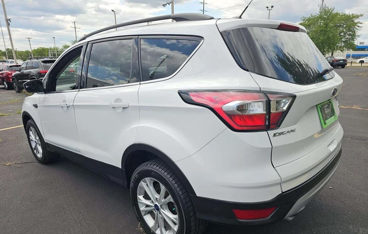 2018 FORD ESCAPE SE 2