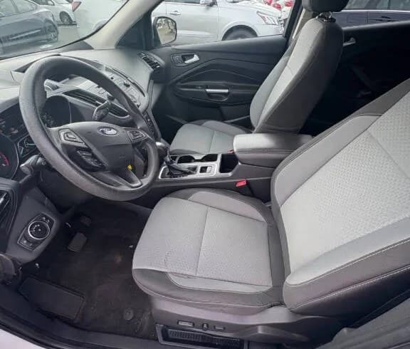 2017 FORD ESCAPE SE 5