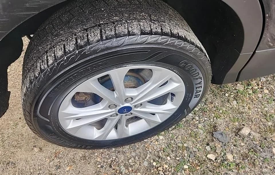 2017 FORD ESCAPE SE 6