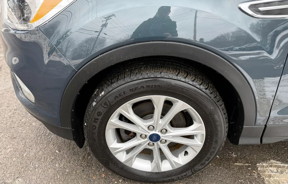 2019 FORD ESCAPE SE 7