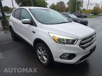 2017 FORD ESCAPE SE 5