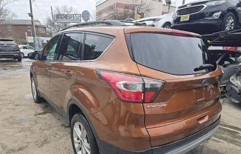 2017 FORD ESCAPE SE 3