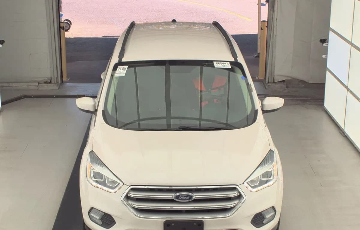 2017 FORD ESCAPE SE 2
