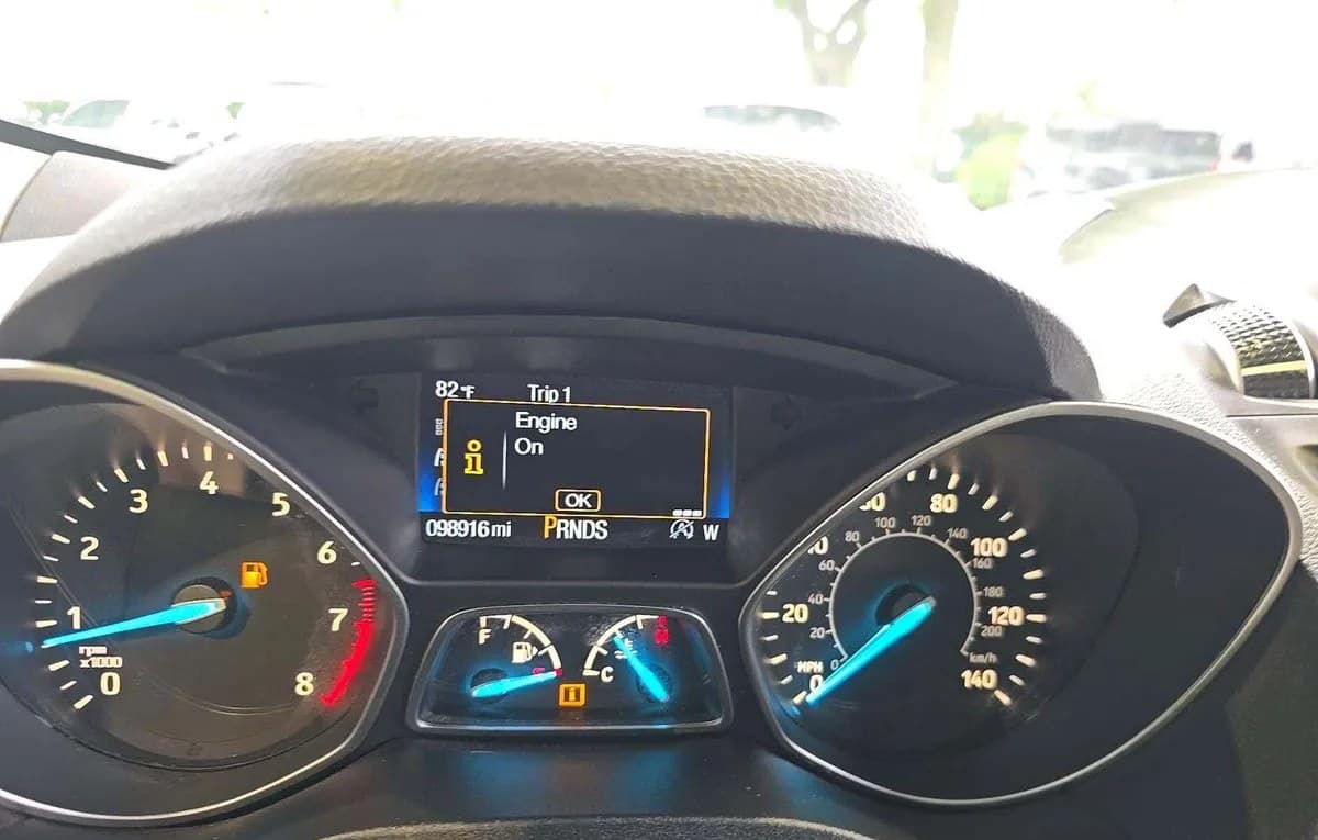 2017 FORD ESCAPE SE 5