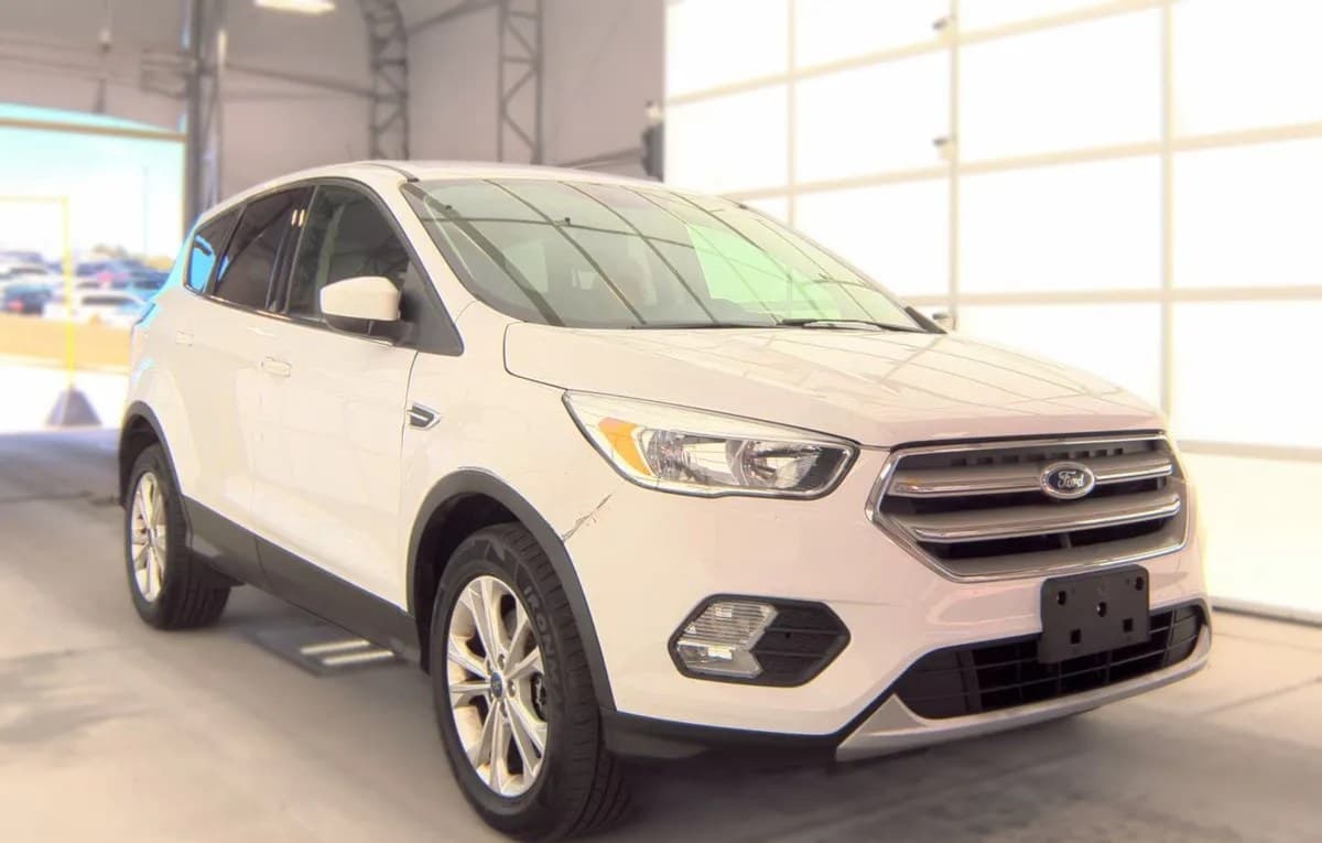 2019 FORD ESCAPE SE 3