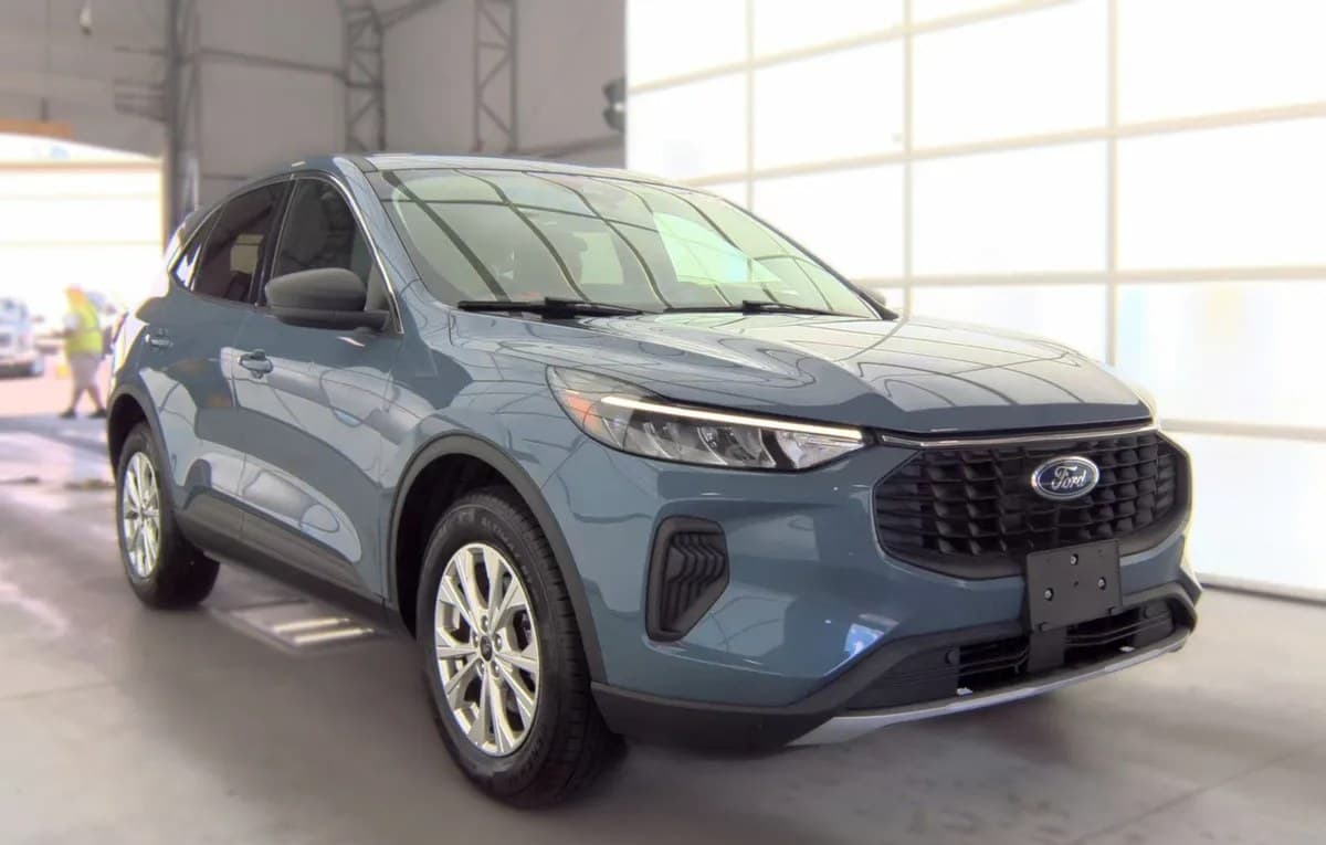 2023 FORD ESCAPE ACTIVE 4