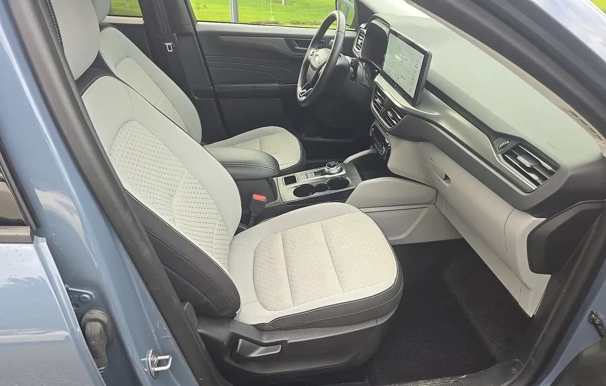 2023 FORD ESCAPE ACTIVE 5