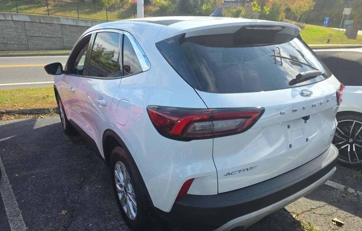2024 FORD ESCAPE ACTIVE 3