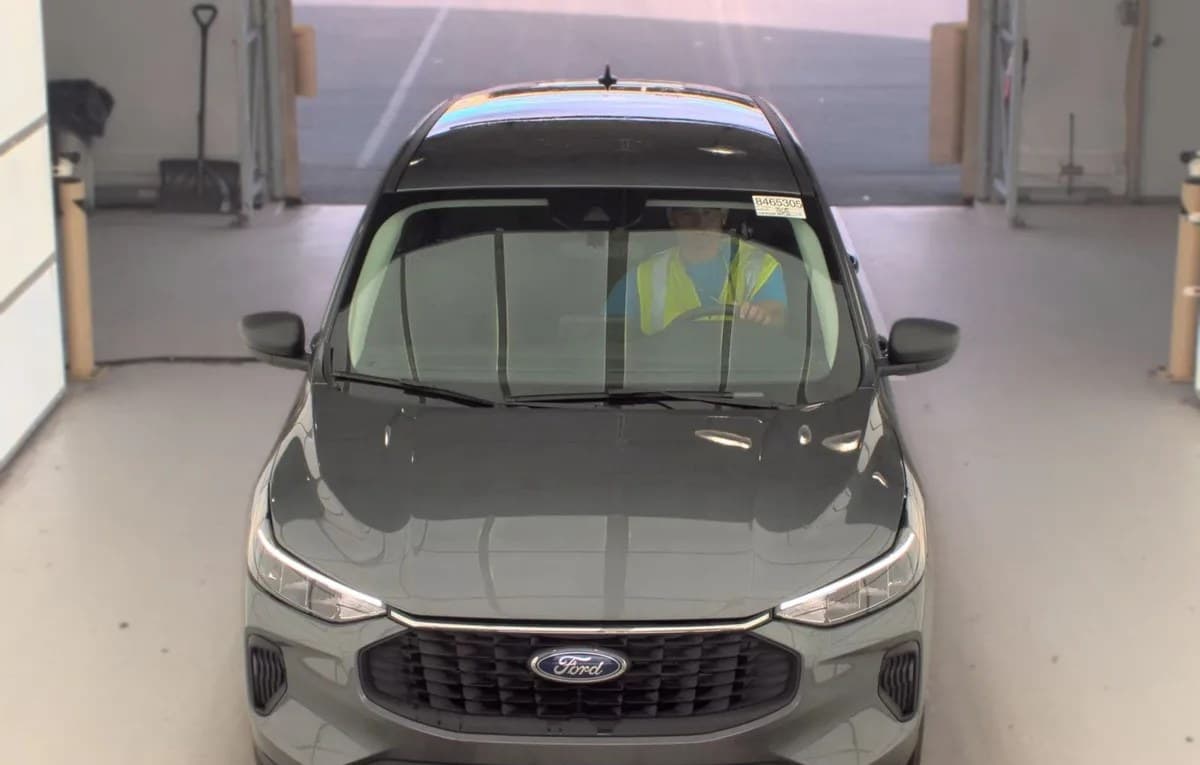 2025 FORD ESCAPE Active 3