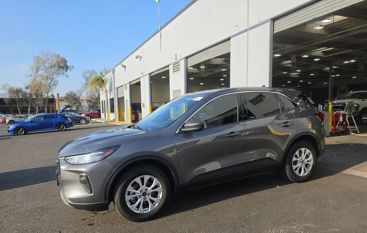 2023 FORD ESCAPE Active 2