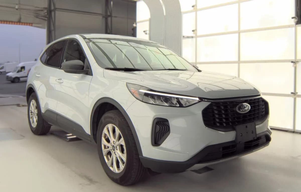 2025 FORD ESCAPE Active 4