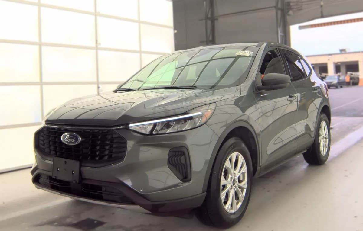 2025 FORD ESCAPE Active 2