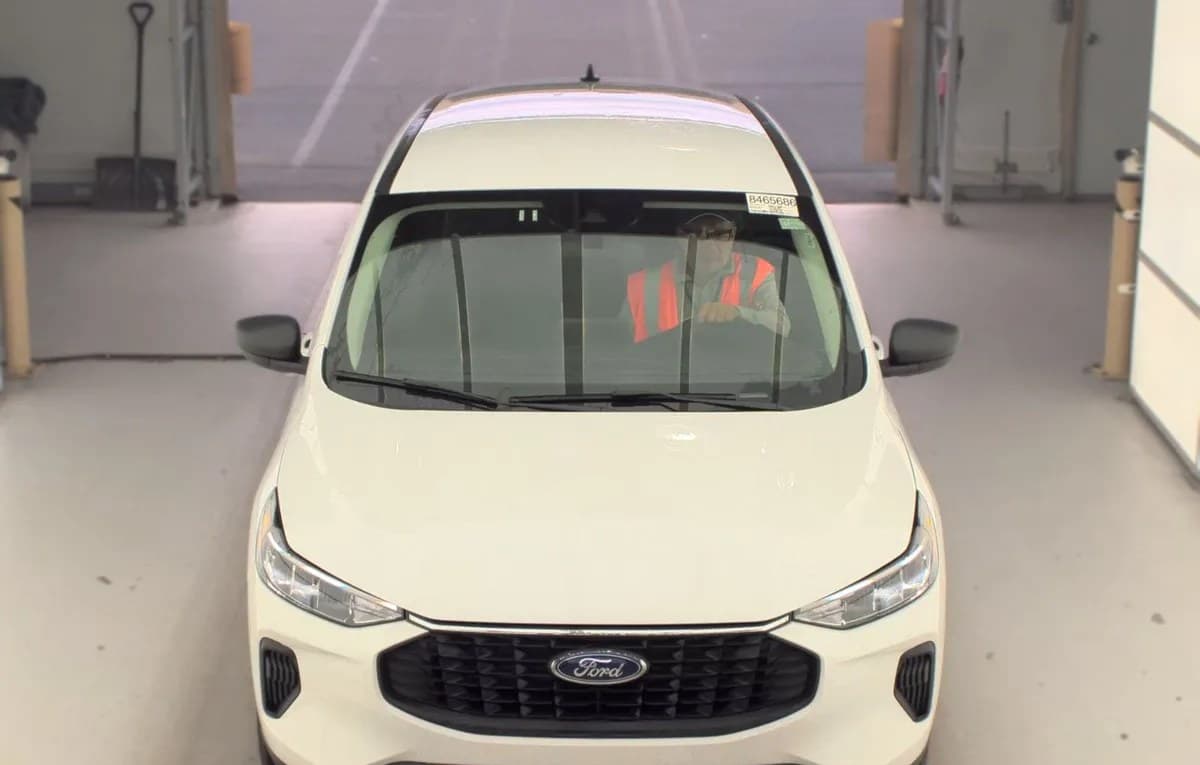 2025 FORD ESCAPE Active 3