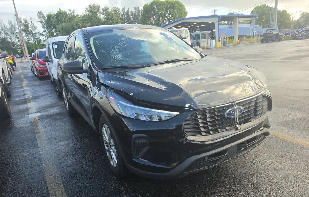 2023 FORD ESCAPE ACTIVE 4