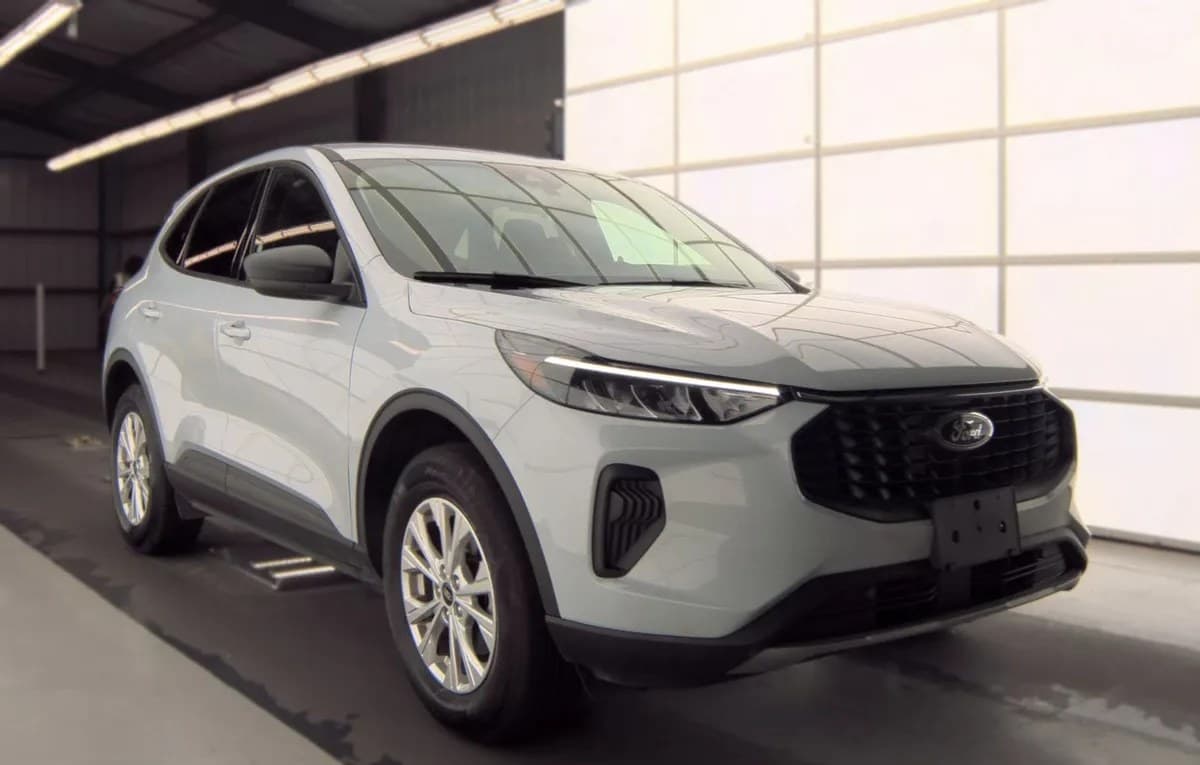 2025 FORD ESCAPE Active 4