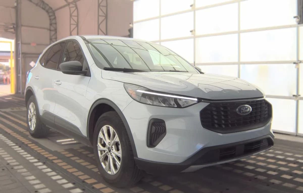 2025 FORD ESCAPE Active 4