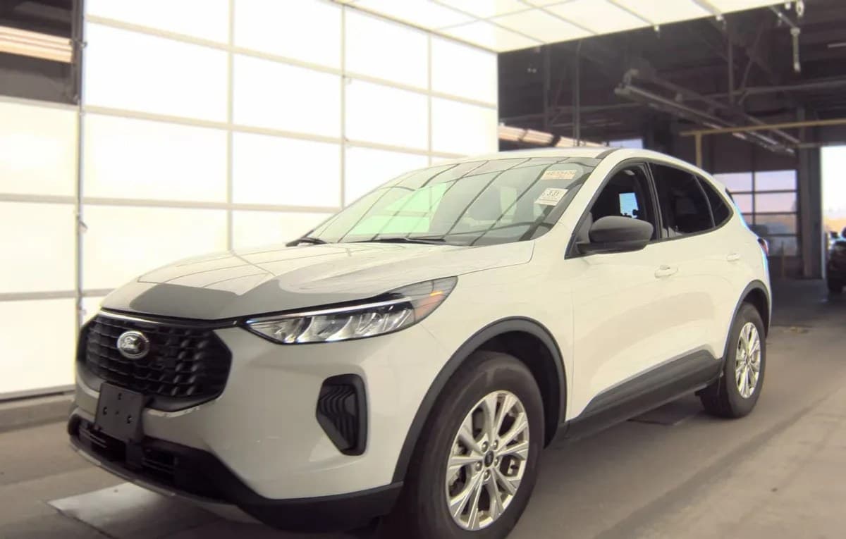 2025 FORD ESCAPE Active 2