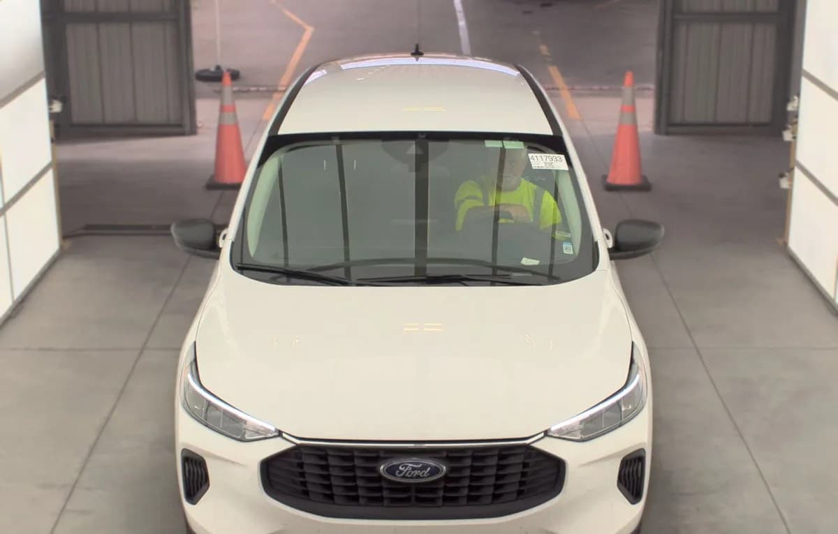 2025 FORD ESCAPE ACTIVE 3