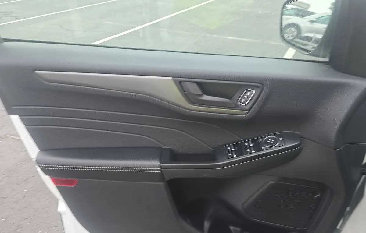 2025 FORD ESCAPE ACTIVE 6