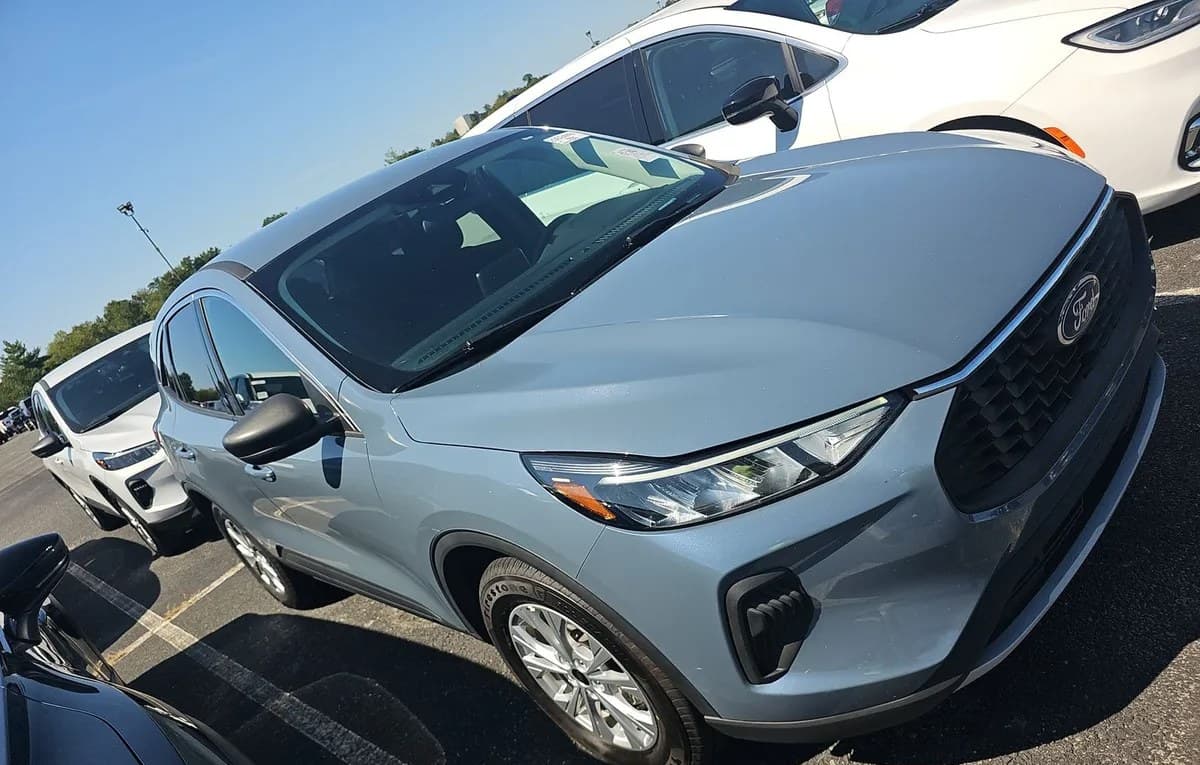 2024 FORD ESCAPE Active 4