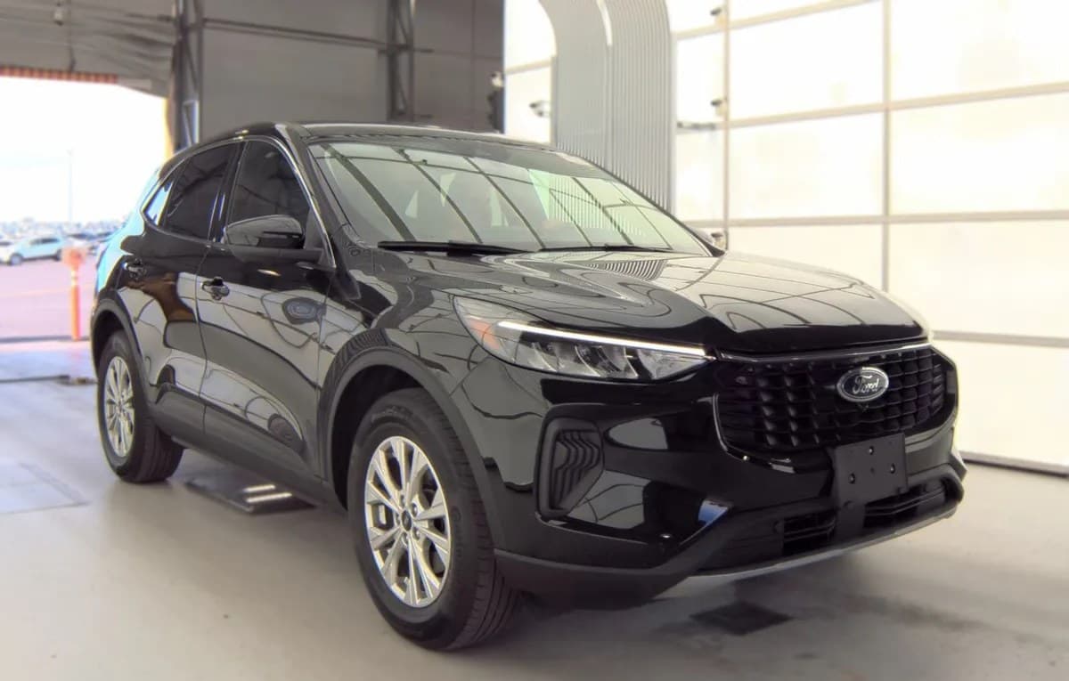 2023 FORD ESCAPE Active 4