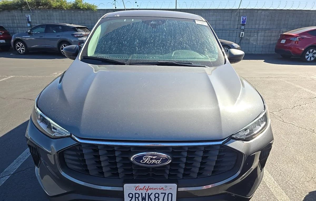 2025 FORD ESCAPE Active 3