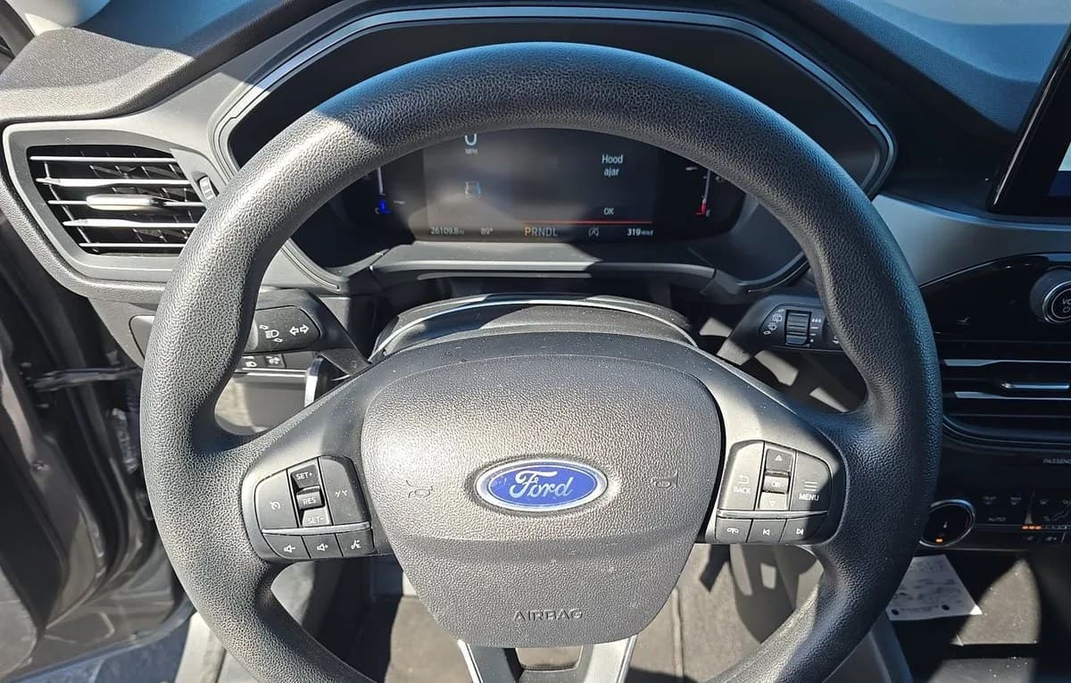 2025 FORD ESCAPE Active 7
