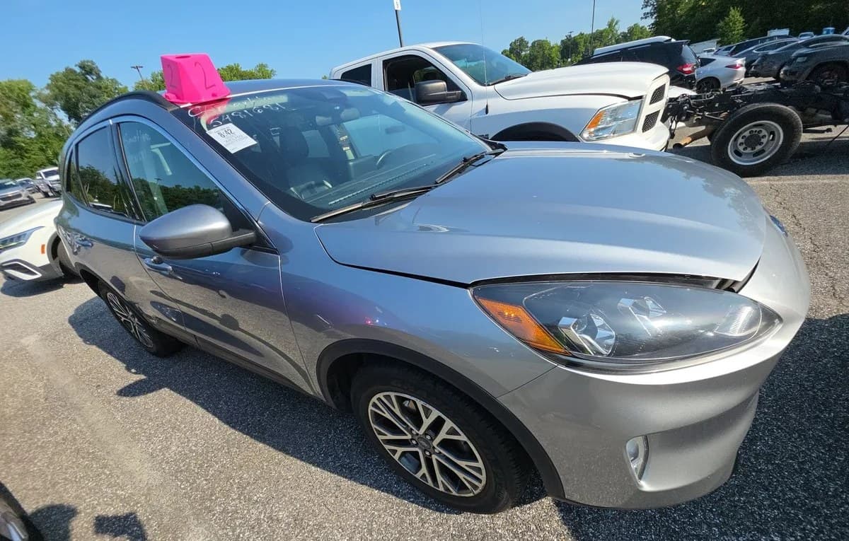 2021 FORD ESCAPE SEL 4