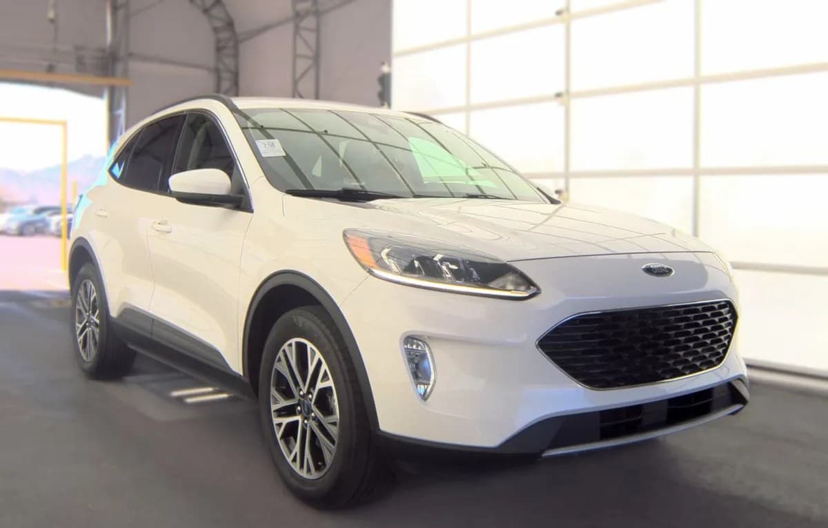2020 FORD ESCAPE SEL 4