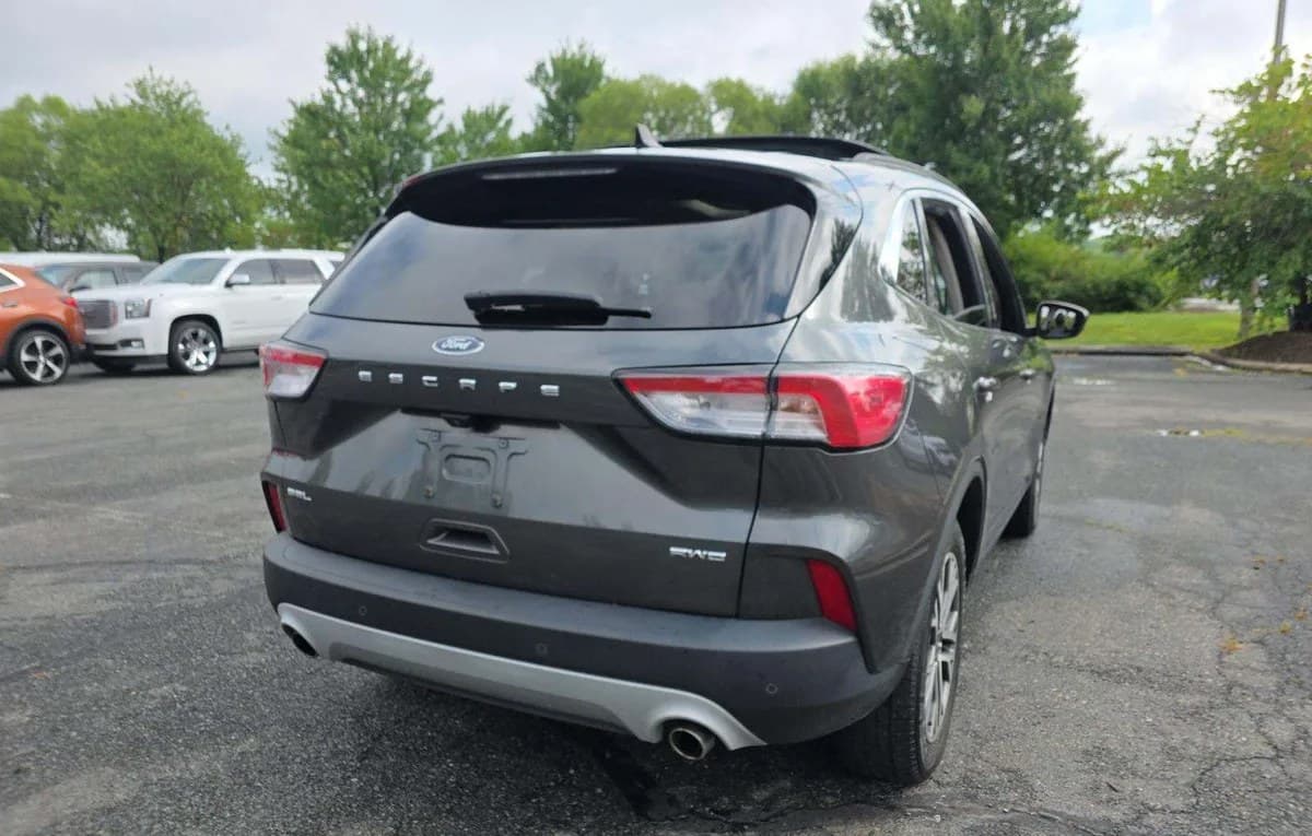 2020 FORD ESCAPE SEL 3