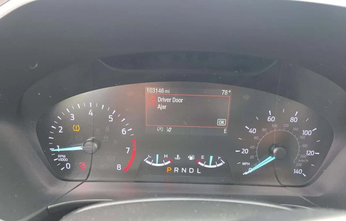 2020 FORD ESCAPE SEL 5