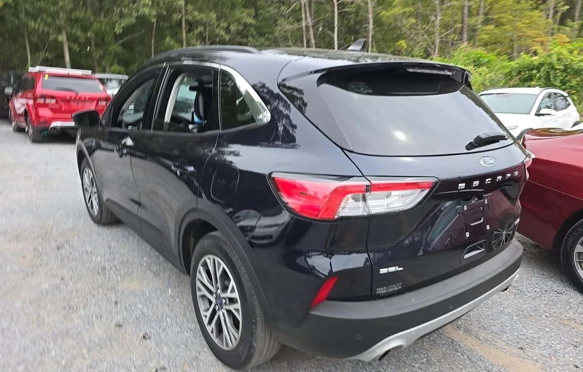 2021 FORD ESCAPE SEL 3