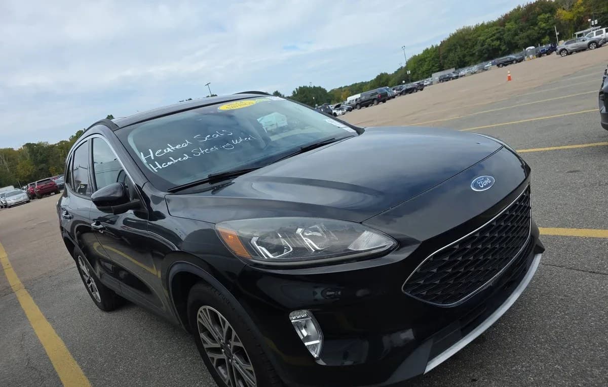 2021 FORD ESCAPE SEL 4