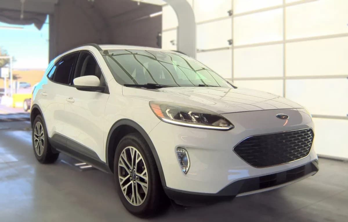 2020 FORD ESCAPE SEL 3