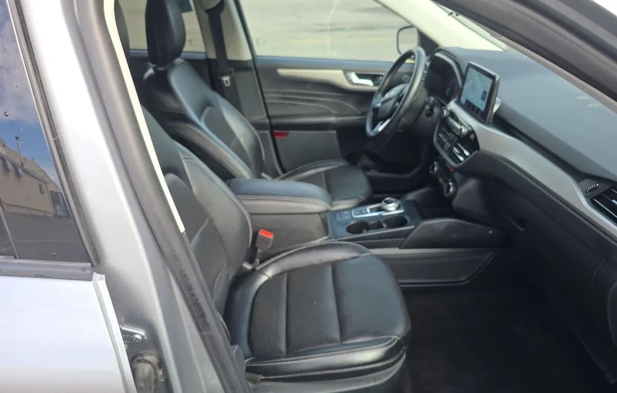 2022 FORD ESCAPE SEL 5