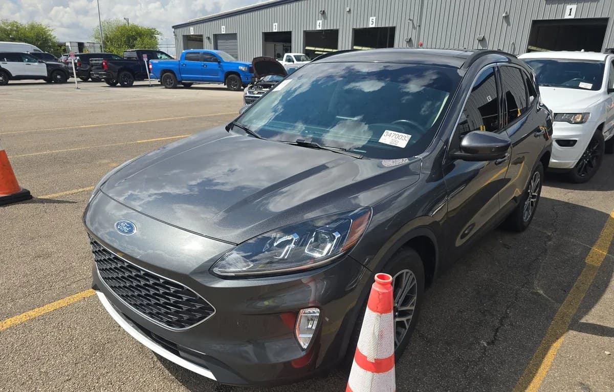 2020 FORD ESCAPE SEL 2
