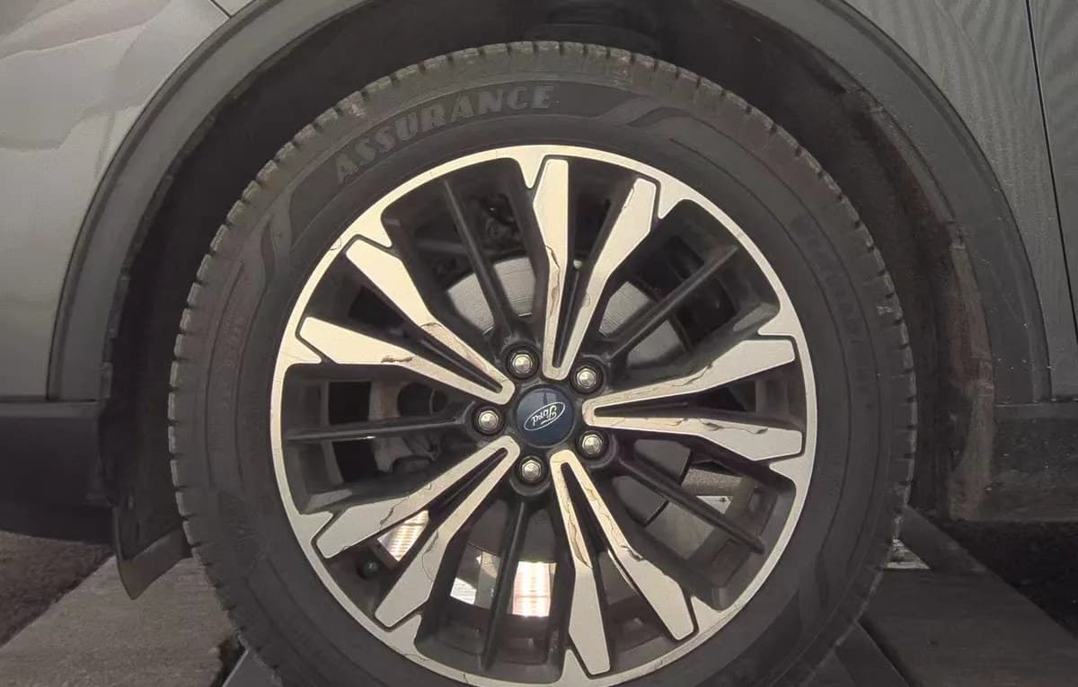 2021 FORD ESCAPE SEL 6