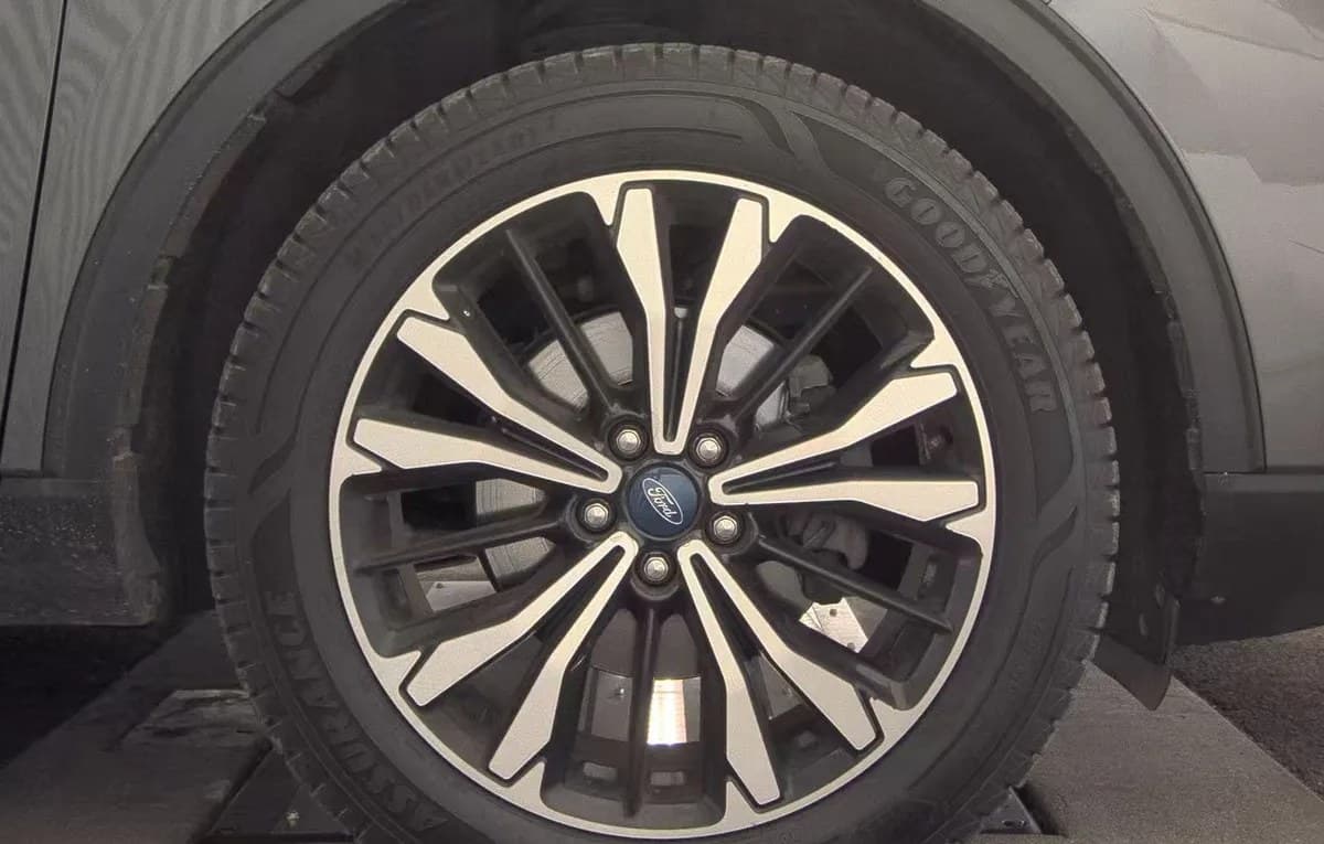 2021 FORD ESCAPE SEL 7
