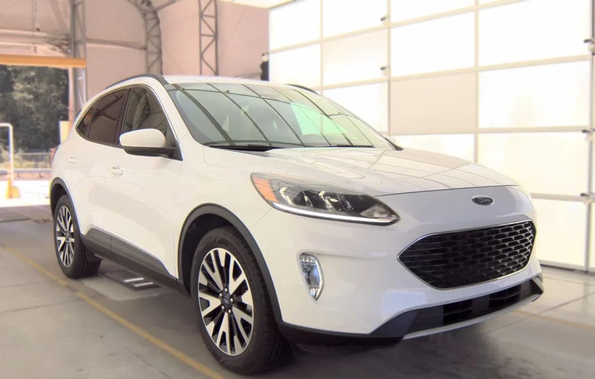2020 FORD ESCAPE SEL 4