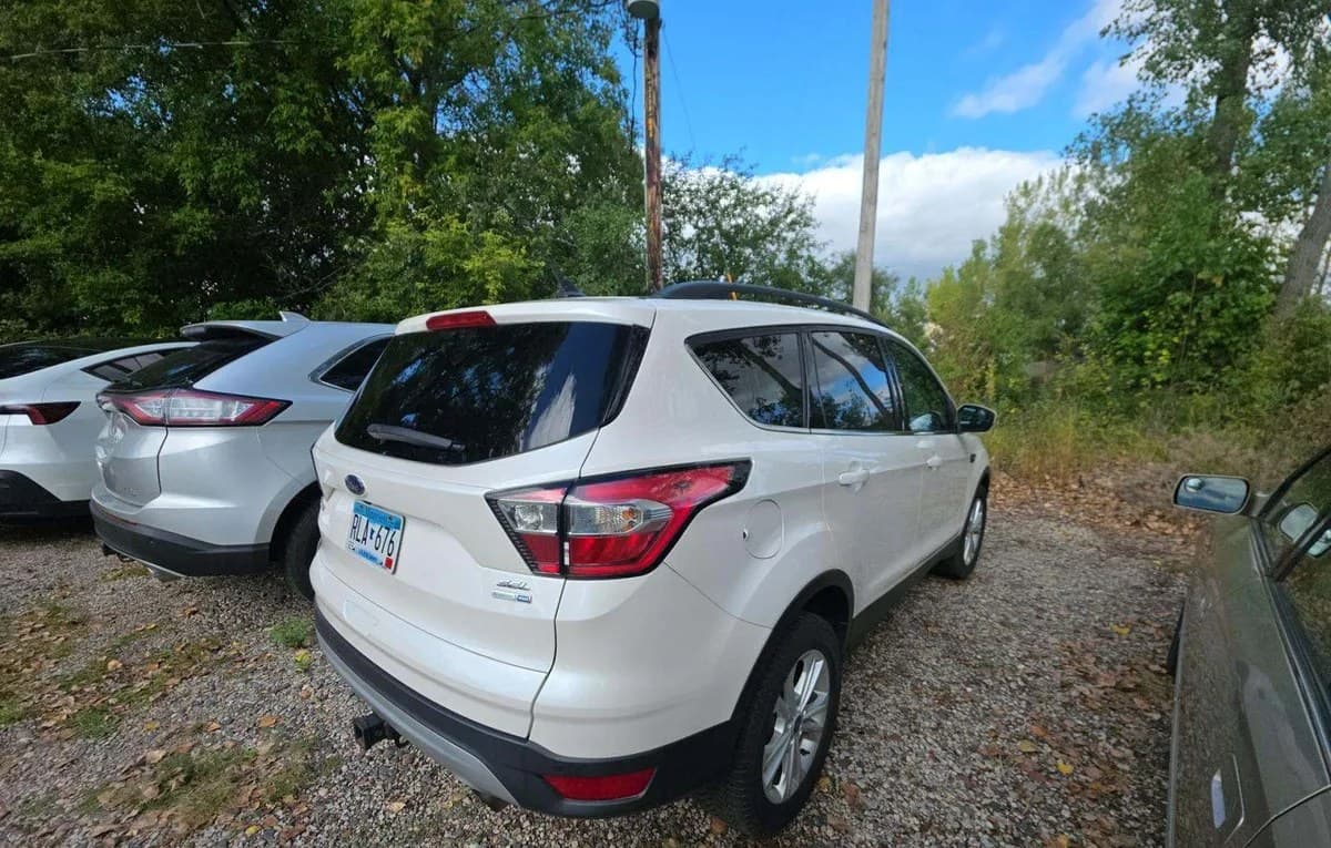 2018 FORD ESCAPE SEL 4